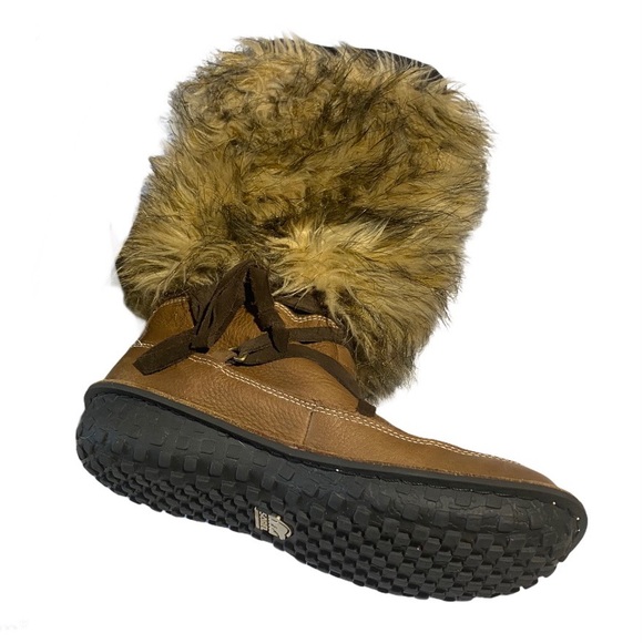 𝐒𝐎𝐑𝐄𝐋 Furbulous Waterproof Boots - Picture 5 of 8